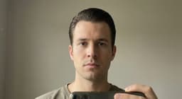 Slick Back - AI hairstyle preview